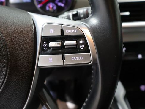 Used 2020 Kia Telluride LX AWD/4WD image 37