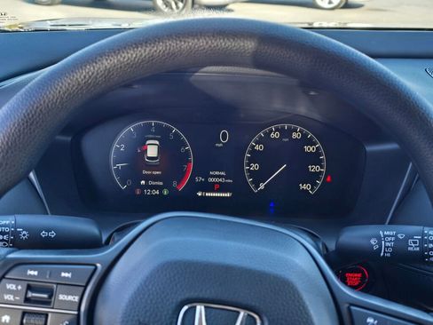 Certified 2025 Honda HR-V LX image 24