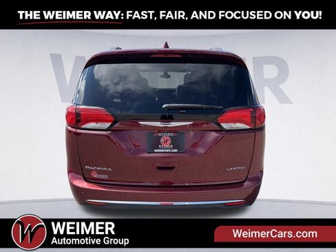 Used 2020 Chrysler Pacifica Limited FWD image 6