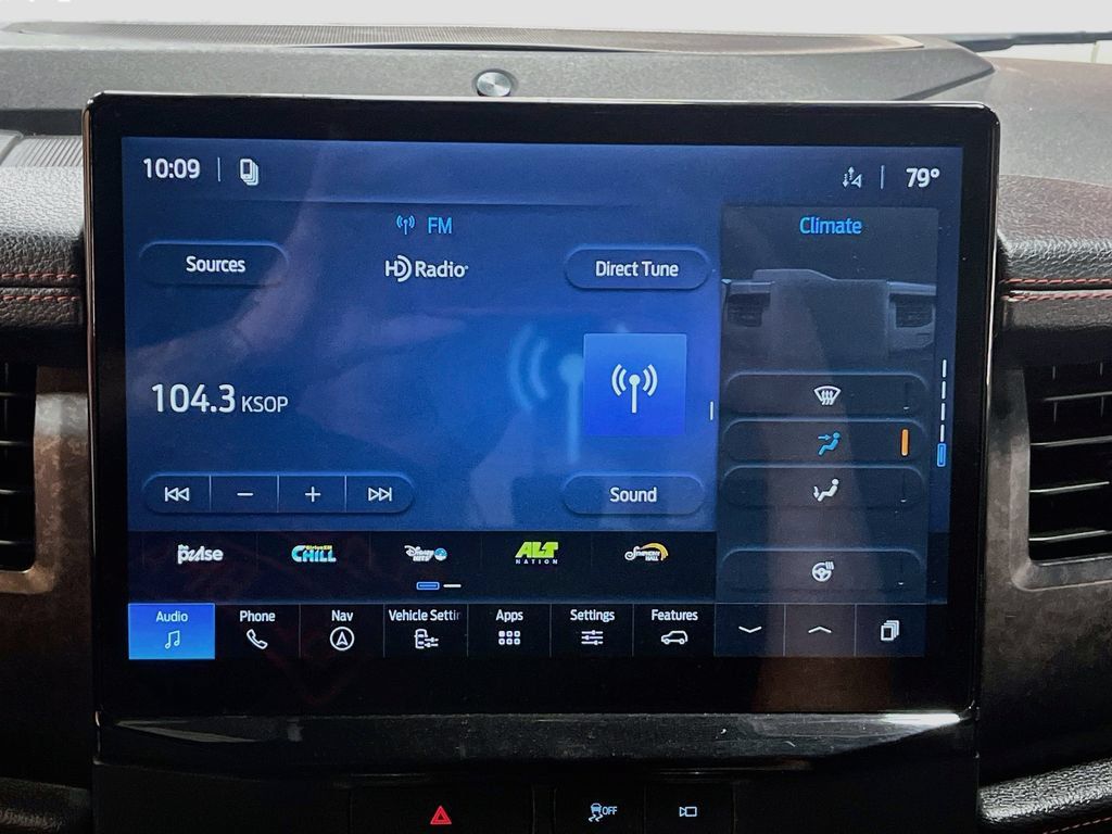 Used 2022 Ford Expedition Max Limited AWD/4WD image 15