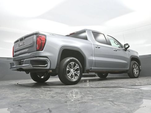 Used 2025 GMC Sierra 1500 SLT AWD/4WD image 32