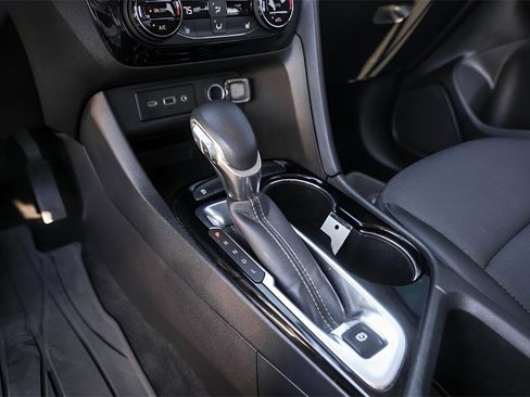 Used 2023 Buick Encore GX Select image 24