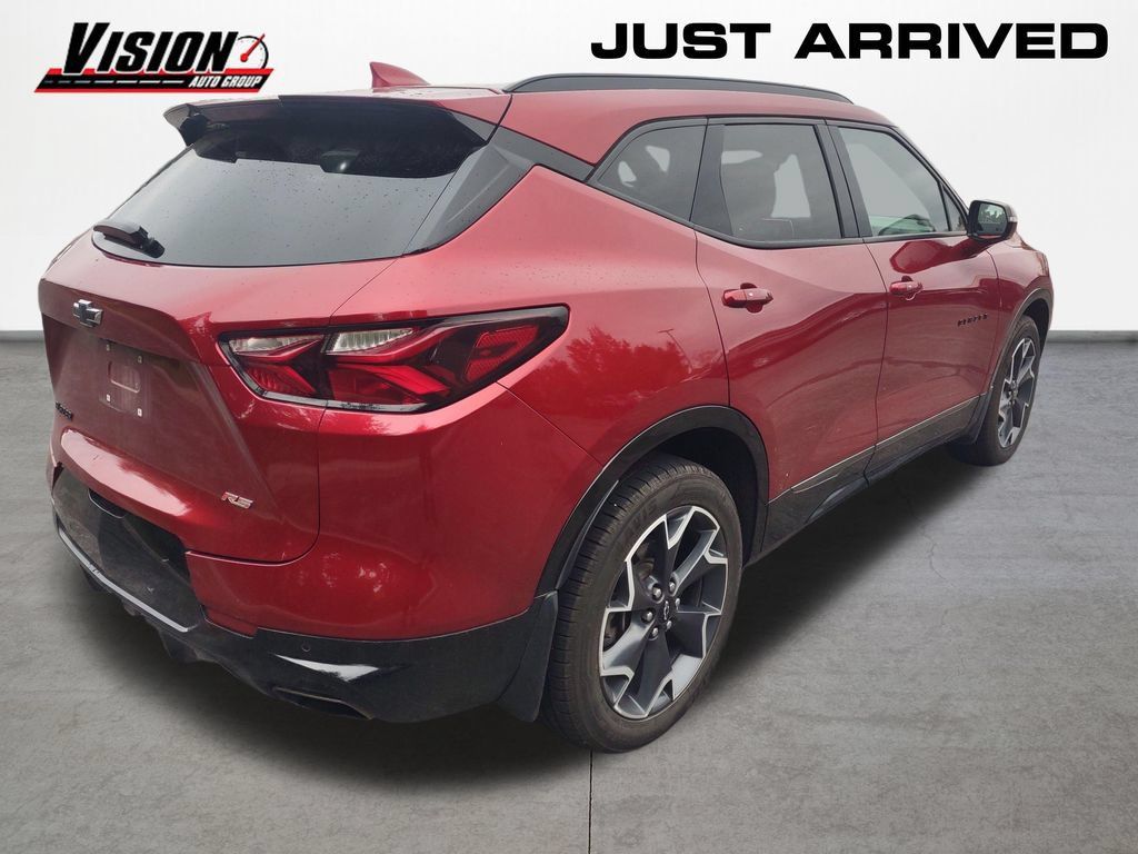 Used 2022 Chevrolet Blazer RS w/ Enhanced Convenience Package FWD image 5