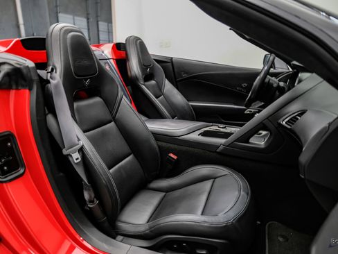 Used 2015 Chevrolet Corvette Z06 w/ 3LZ Preferred Equipment Group image 93