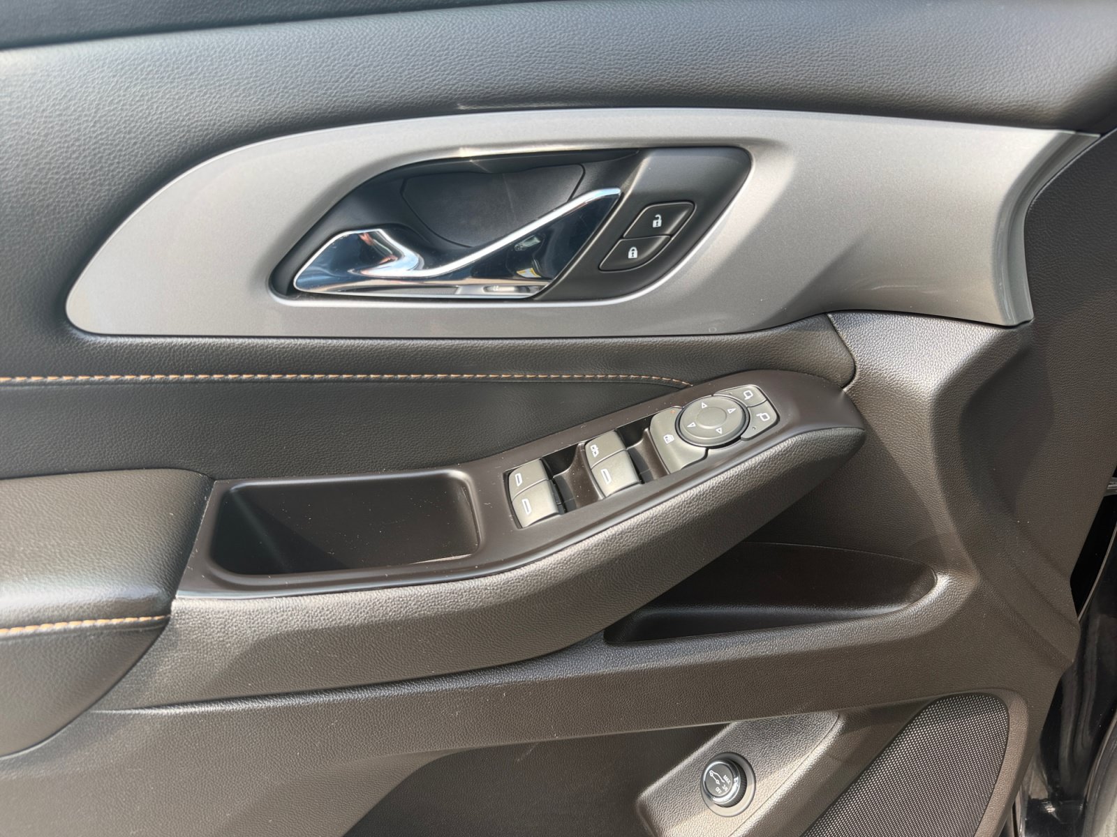 Used 2019 Chevrolet Traverse LT AWD/4WD image 15