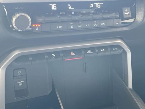 New 2026 Toyota Tundra SR5 AWD/4WD image 19