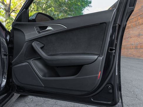 Used 2017 Audi S6 Premium Plus w/ S6 Sport Package image 31