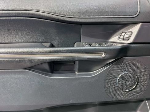 Used 2021 Ford Expedition XLT RWD image 29