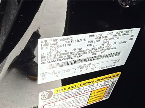 New 2025 Lincoln Navigator L Reserve w/ Jet Appearance Package image 36