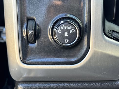 Used 2018 GMC Sierra 1500 SLT w/ Texas SLT Premium Package image 36