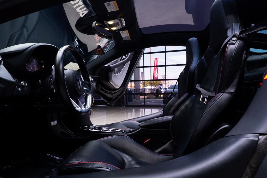 Used 2023 McLaren GT RWD image 34
