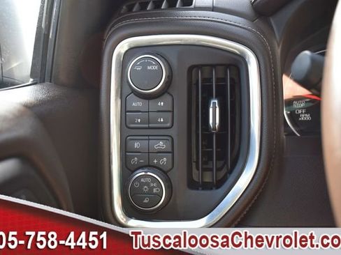 Used 2022 Chevrolet Silverado 1500 LTZ AWD/4WD image 40