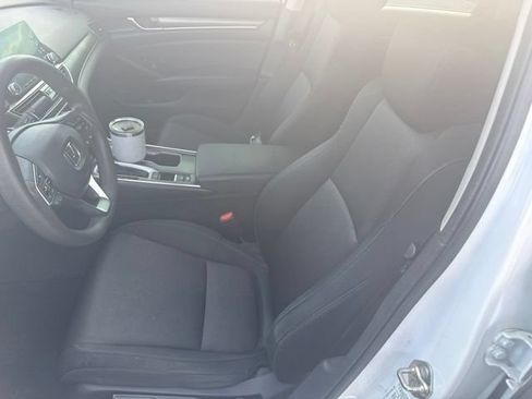 Used 2019 Honda Accord LX image 37