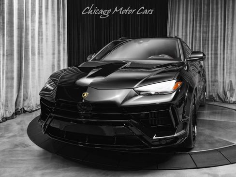 Used 2024 Lamborghini Urus S image 2