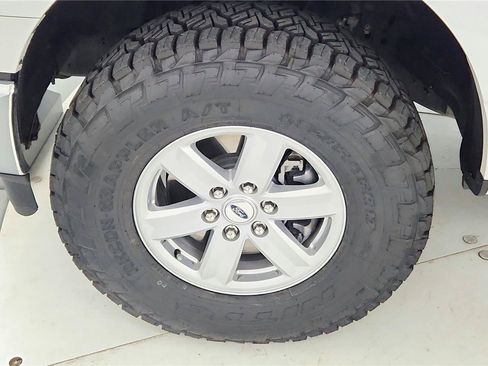 Used 2023 Ford F150 XLT AWD/4WD image 10