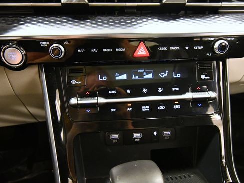 Certified 2024 Kia Carnival SX Prestige FWD image 27