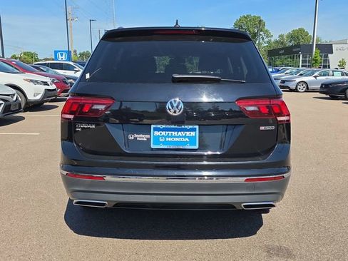 Used 2021 Volkswagen Tiguan SE AWD/4WD image 4