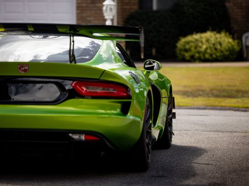 Used 2017 Dodge Viper GTC w/ ACR Package RWD image 25