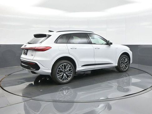 New 2026 Audi Q5 Premium Plus AWD/4WD image 7