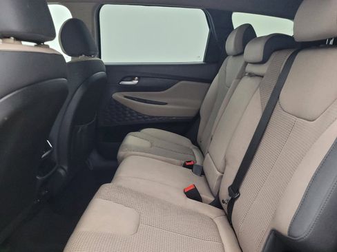 Used 2019 Hyundai Santa Fe SE FWD image 18
