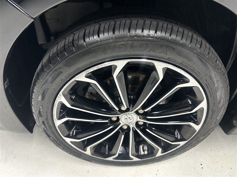 Used 2016 Toyota Corolla S FWD image 15