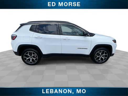 Used 2025 Jeep Compass Limited AWD/4WD image 9