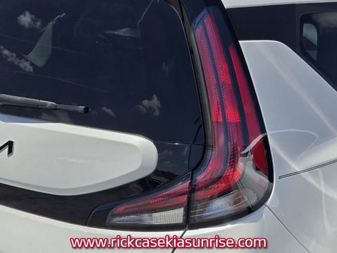 Used 2023 Kia Soul GT-Line image 7
