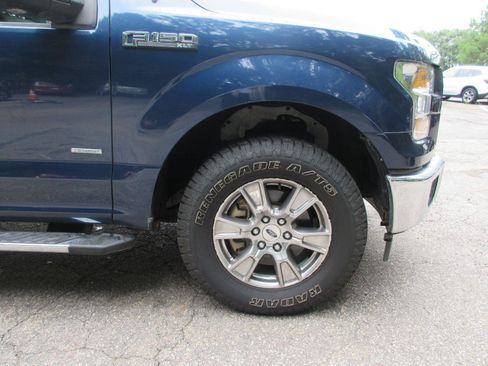 Used 2017 Ford F150 XLT w/ Equipment Group 302A Luxury AWD/4WD image 21