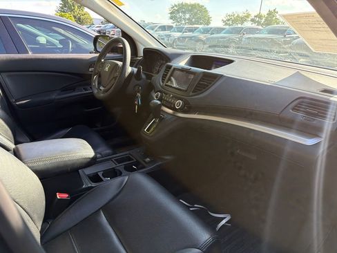 Used 2016 Honda CR-V LX image 5