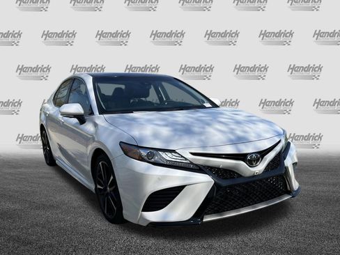 Used 2018 Toyota Camry XSE w/ Driver Assist Package image 2