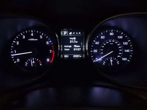 Used 2018 Hyundai Santa Fe Sport w/ 2.4L Value Package 02 image 23