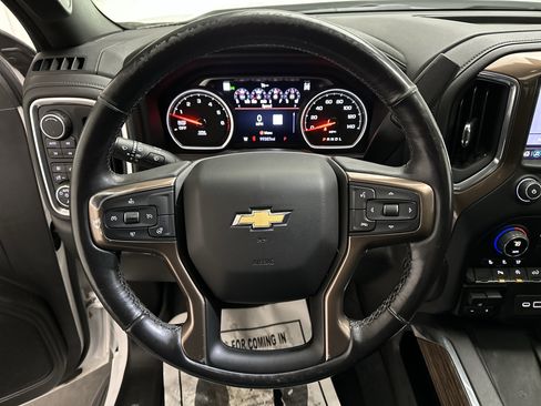 Used 2019 Chevrolet Silverado 1500 High Country w/ Z71 Off-Road Package image 31