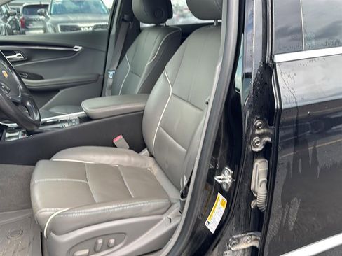 Used 2014 Chevrolet Impala LTZ FWD image 25