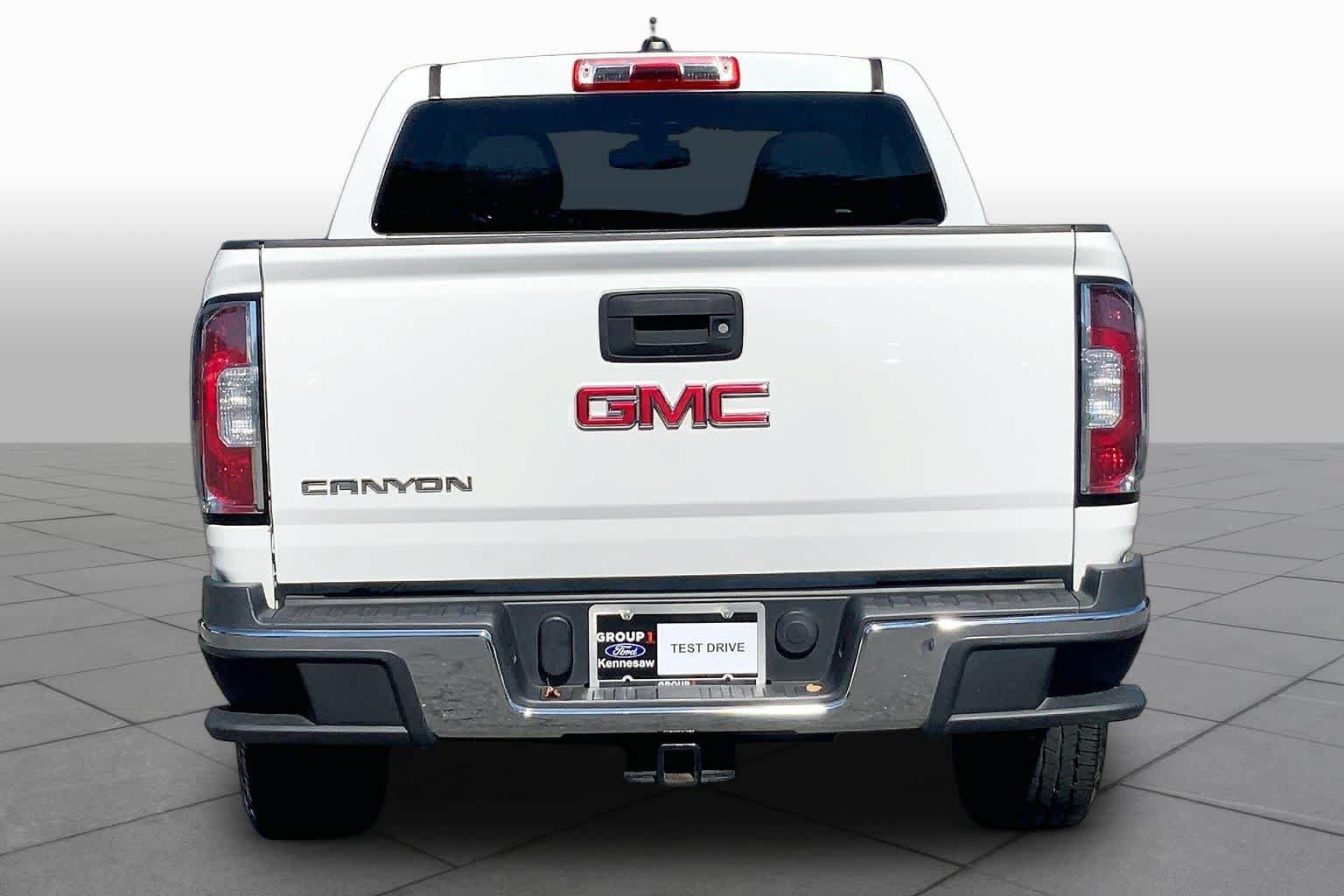 Used 2016 GMC Canyon 2WD Crew Cab w/ Convenience Package image 5