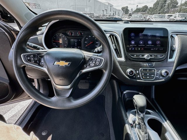Used 2023 Chevrolet Malibu LT FWD image 10