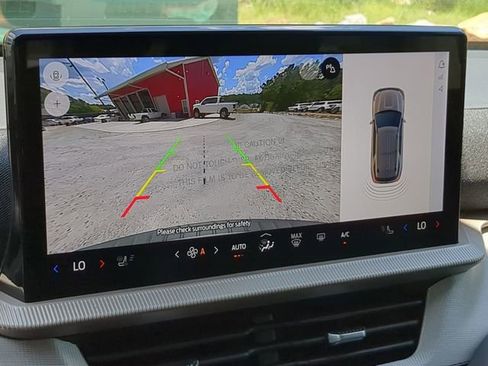 New 2025 Ford Explorer Active w/ Active Comfort Package image 28