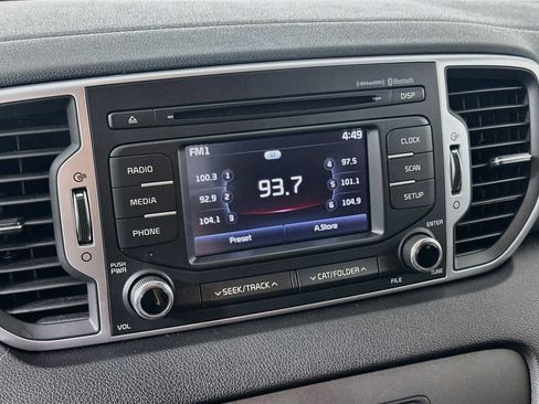 Used 2017 Kia Sportage LX FWD image 19
