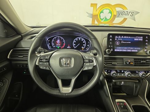 Used 2020 Honda Accord Touring image 15