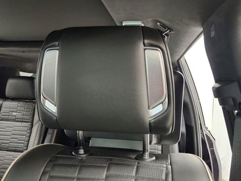 Used 2023 Cadillac Escalade ESV V w/ Heavy-Duty Trailer Package image 19