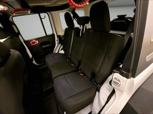Used 2020 Jeep Wrangler Unlimited Sport AWD/4WD image 22