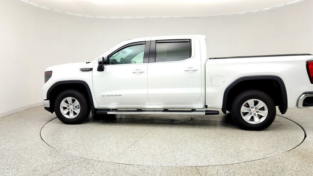 Used 2023 GMC Sierra 1500 SLE RWD image 8