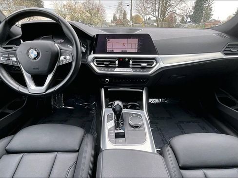 Used 2021 BMW 330i Sedan w/ Driving Assistance Package image 16
