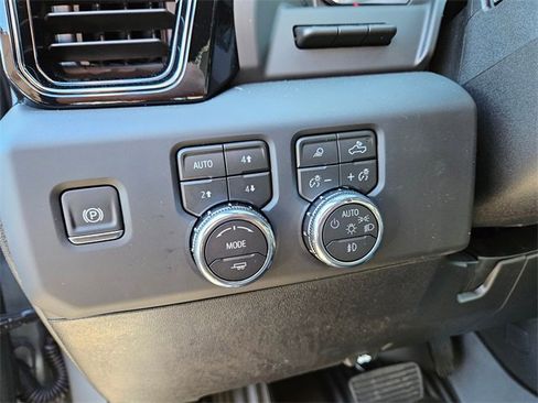 New 2026 GMC Sierra 2500 AT4X image 20