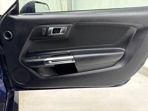 Used 2019 Ford Mustang Coupe w/ Black Accent Package image 8