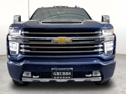 Used 2022 Chevrolet Silverado 2500 High Country w/ LPO, Hitch Package AWD/4WD image 4