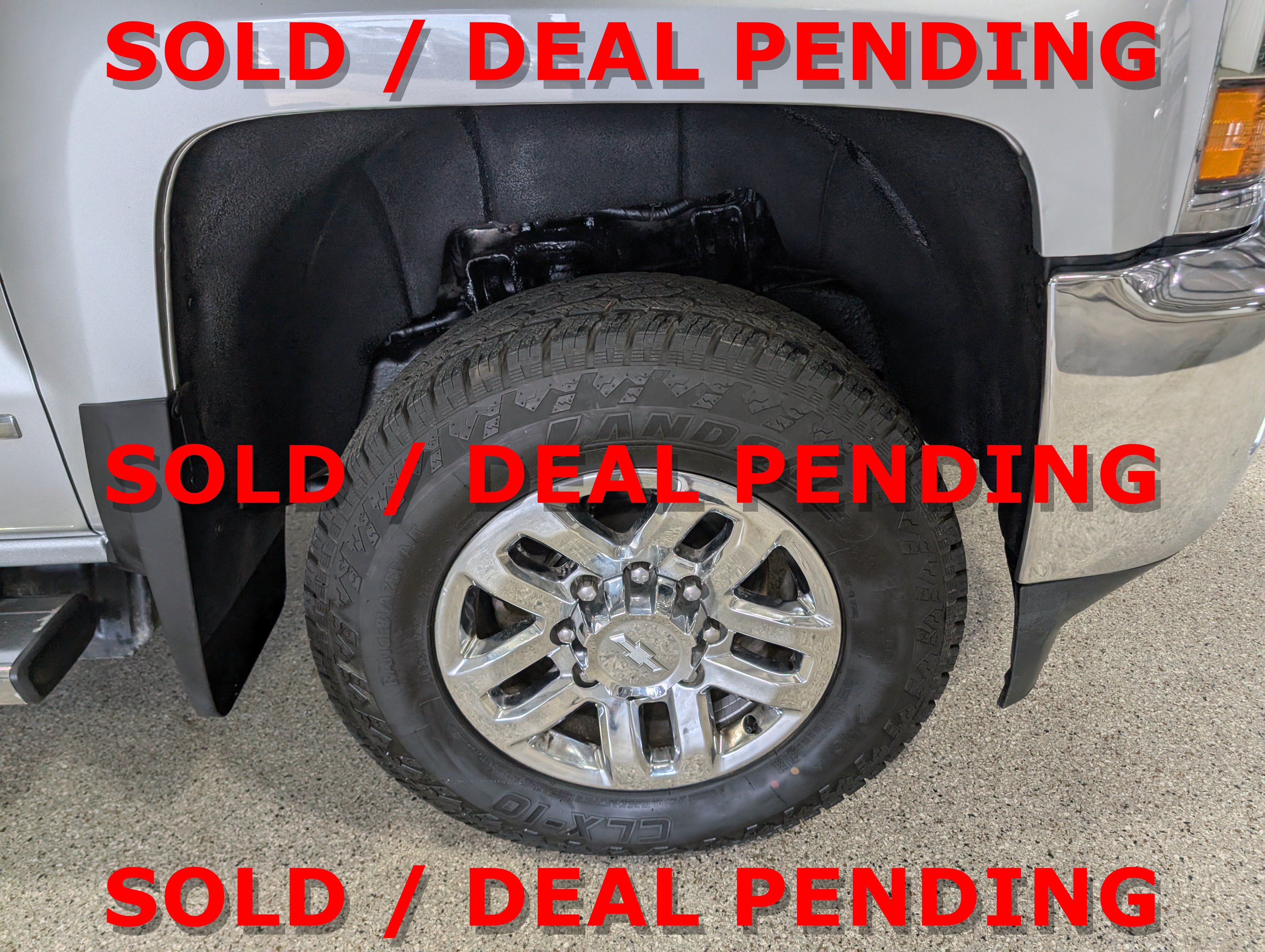 Used 2019 Chevrolet Silverado 3500 LTZ w/ Duramax Plus Package AWD/4WD image 15