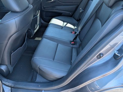 Used 2021 Lexus ES 350 w/ Premium Package FWD image 14
