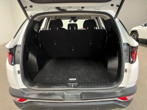 Used 2024 Hyundai Tucson SEL FWD image 17