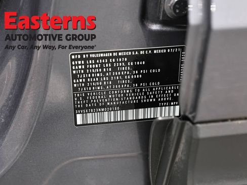 Used 2022 Volkswagen Taos SE FWD image 33