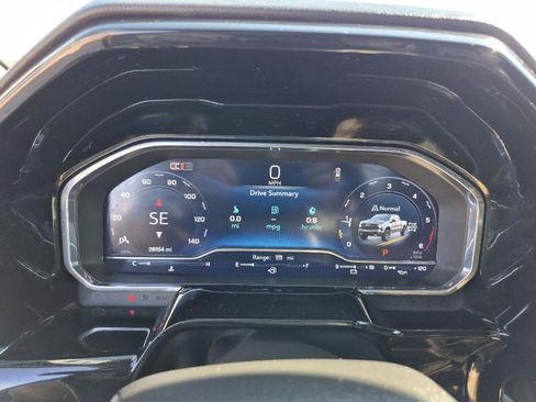 Used 2024 Chevrolet Silverado 1500 LT Trail Boss w/ LT Trail Boss Premium Package image 20